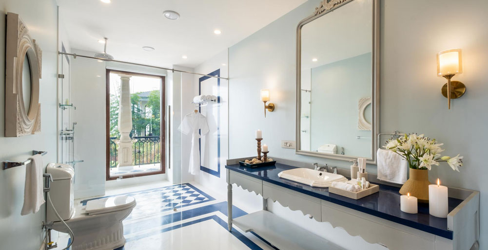 <p>Sacri Borod Hill 5 - Modern bathroom area</p>